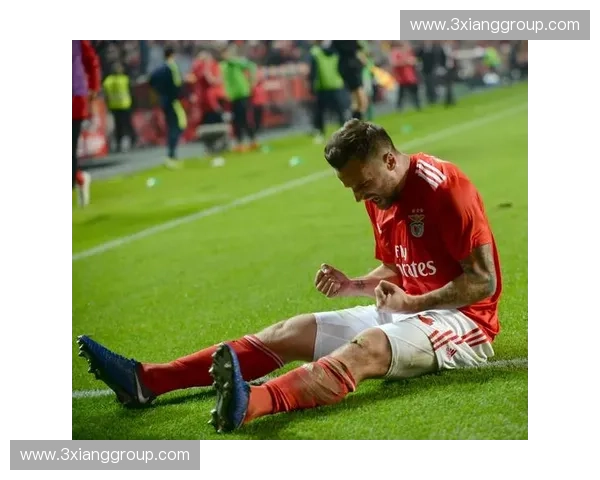 欧冠赛事全程直播与实时比分更新 让你不错过任何精彩瞬间